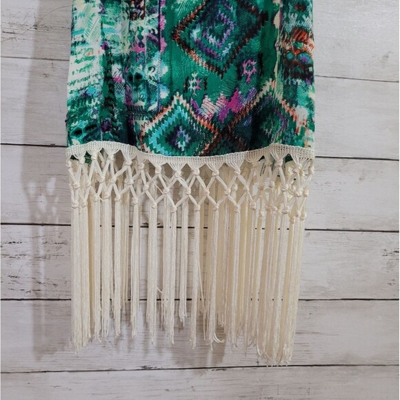 Eiffel Designs Aztec Print Tie Dye Crop Top Macrame Style Fringe Size Small - Picture 3 of 8